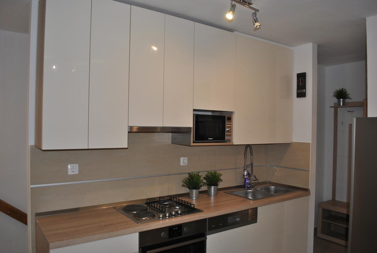 Apartment On The Square Makarska Dış mekan fotoğraf