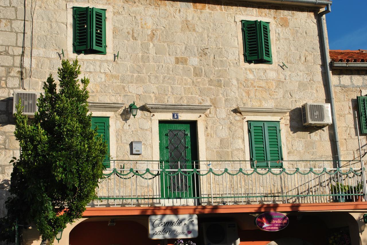 Apartment On The Square Makarska Dış mekan fotoğraf